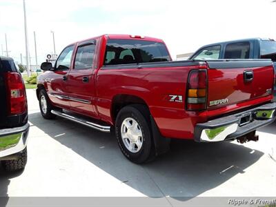 2006 GMC Sierra 1500 SLT   - Photo 4 - Davenport, IA 52802