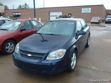 2010 Chevrolet Cobalt LT   - Photo 1 - Davenport, IA 52802