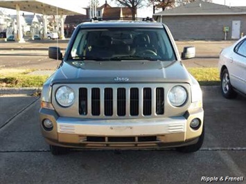 2007 Jeep Patriot Limited   - Photo 1 - Davenport, IA 52802