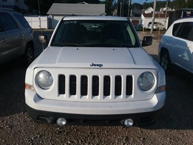 2013 Jeep Patriot Sport - Photo 1 - Davenport, IA 52802
