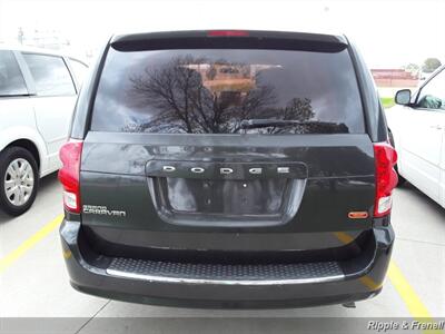 2012 Dodge Grand Caravan SE   - Photo 10 - Davenport, IA 52802