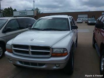 2003 Dodge Durango SLT Plus   - Photo 1 - Davenport, IA 52802