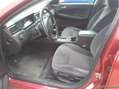 2013 Chevrolet Impala LT Fleet   - Photo 8 - Davenport, IA 52802