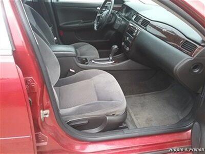 2013 Chevrolet Impala LT Fleet   - Photo 10 - Davenport, IA 52802