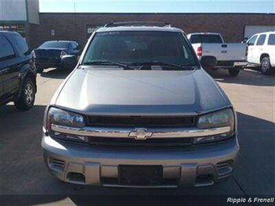 2002 Chevrolet Trailblazer LS   - Photo 1 - Davenport, IA 52802