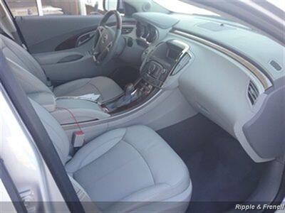 2011 Buick LaCrosse CXS   - Photo 11 - Davenport, IA 52802