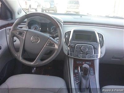 2011 Buick LaCrosse CXS   - Photo 10 - Davenport, IA 52802