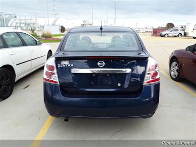 2012 Nissan Sentra 2.0 SL   - Photo 8 - Davenport, IA 52802