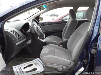 2012 Nissan Sentra 2.0 SL   - Photo 4 - Davenport, IA 52802