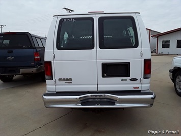 2011 Ford E-Series Wagon E-350 SD XL   - Photo 8 - Davenport, IA 52802