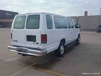 2011 Ford E-Series Wagon E-350 SD XL   - Photo 3 - Davenport, IA 52802