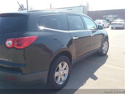 2012 Chevrolet Traverse LT   - Photo 6 - Davenport, IA 52802