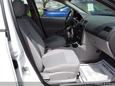 2007 Chevrolet Cobalt LS   - Photo 11 - Davenport, IA 52802