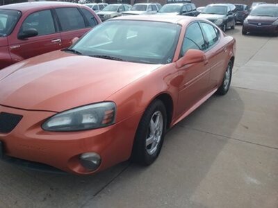 2004 Pontiac Grand Prix GT1 - Photo 3 - Davenport, IA 52802