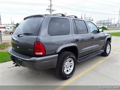 2001 Dodge Durango SLT   - Photo 10 - Davenport, IA 52802