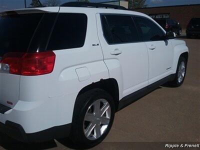 2010 GMC Terrain SLE-2   - Photo 6 - Davenport, IA 52802