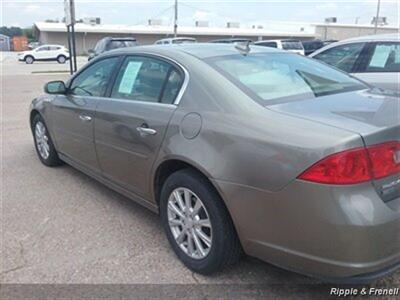 2010 Buick Lucerne CXL   - Photo 7 - Davenport, IA 52802