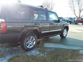 2007 Jeep Commander Overland Overland 4dr SUV   - Photo 6 - Davenport, IA 52802