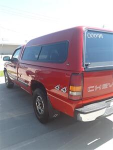 2000 Chevrolet Silverado 1500 2dr   - Photo 6 - Davenport, IA 52802