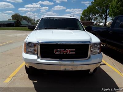 2007 GMC Sierra 1500 SLE1 SLE1 4dr Extended Cab   - Photo 1 - Davenport, IA 52802