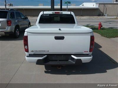 2005 Chevrolet Colorado ZQ8 LS Base 4dr Crew Cab ZQ8 LS Base   - Photo 5 - Davenport, IA 52802