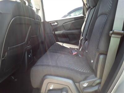 2020 Dodge Journey SE Value   - Photo 7 - Davenport, IA 52802