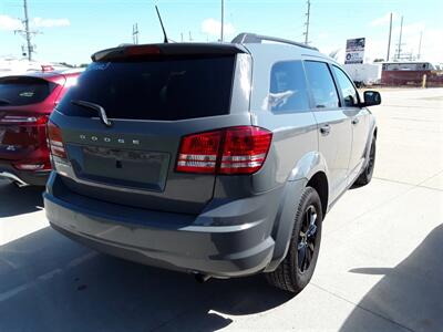 2020 Dodge Journey SE Value   - Photo 10 - Davenport, IA 52802