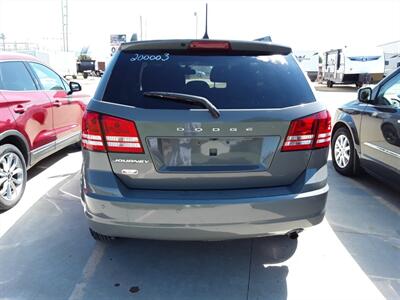 2020 Dodge Journey SE Value   - Photo 9 - Davenport, IA 52802