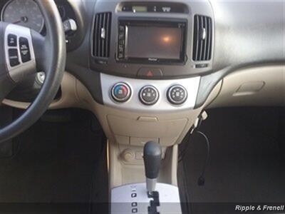 2008 Hyundai Elantra SE   - Photo 13 - Davenport, IA 52802