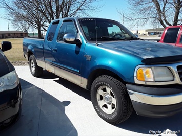 2000 Ford F-150 XLT   - Photo 7 - Davenport, IA 52802