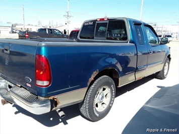 2000 Ford F-150 XLT   - Photo 6 - Davenport, IA 52802