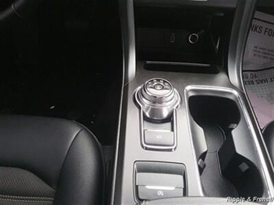 2018 Ford Fusion SE - Photo 14 - Davenport, IA 52802