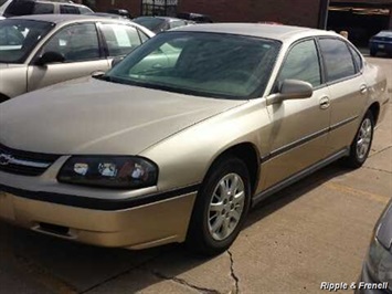 2004 Chevrolet Impala   - Photo 2 - Davenport, IA 52802