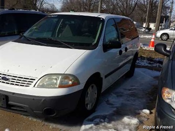 2002 Ford Windstar LX   - Photo 1 - Davenport, IA 52802