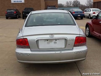 2003 Hyundai Sonata GLS   - Photo 4 - Davenport, IA 52802