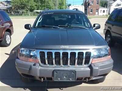 2002 Jeep Grand Cherokee Limited   - Photo 1 - Davenport, IA 52802