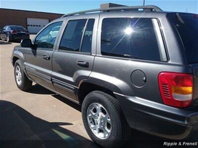 2002 Jeep Grand Cherokee Limited   - Photo 7 - Davenport, IA 52802