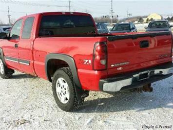 2005 Chevrolet Silverado 1500 Work Truck 4dr Extended Cab Work Truck   - Photo 3 - Davenport, IA 52802