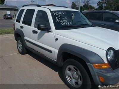 2006 Jeep Liberty Sport   - Photo 4 - Davenport, IA 52802