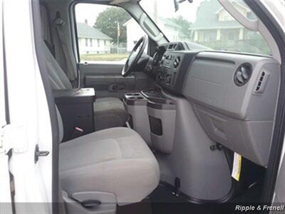 2011 Ford E-250   - Photo 10 - Davenport, IA 52802