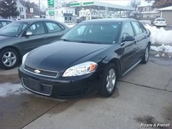 2011 Chevrolet Impala LS Fleet   - Photo 1 - Davenport, IA 52802