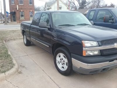 2005 Chevrolet Silverado 1500 Work Truck 4dr Extended Cab Work Truck   - Photo 5 - Davenport, IA 52802