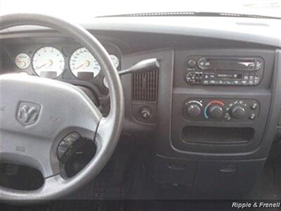 2003 Dodge Ram 1500 ST 4dr Quad Cab ST   - Photo 13 - Davenport, IA 52802