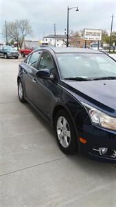 2011 Chevrolet Cruze LT   - Photo 3 - Davenport, IA 52802