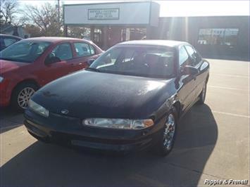 2000 Oldsmobile Intrigue GL   - Photo 1 - Davenport, IA 52802