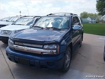 2005 Chevrolet Trailblazer LS   - Photo 1 - Davenport, IA 52802