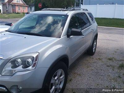 2011 GMC Acadia SLE   - Photo 3 - Davenport, IA 52802