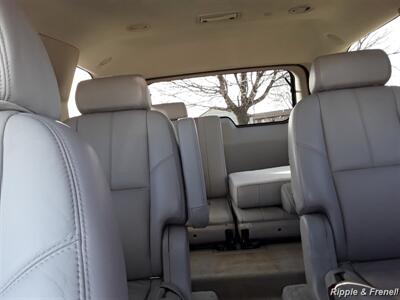 2007 Chevrolet Tahoe LT   - Photo 5 - Silvis, IL 61282