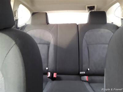 2012 Nissan Rogue S   - Photo 6 - Davenport, IA 52802