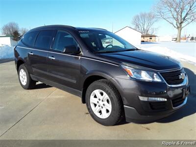 2014 Chevrolet Traverse LS   - Photo 13 - Davenport, IA 52802